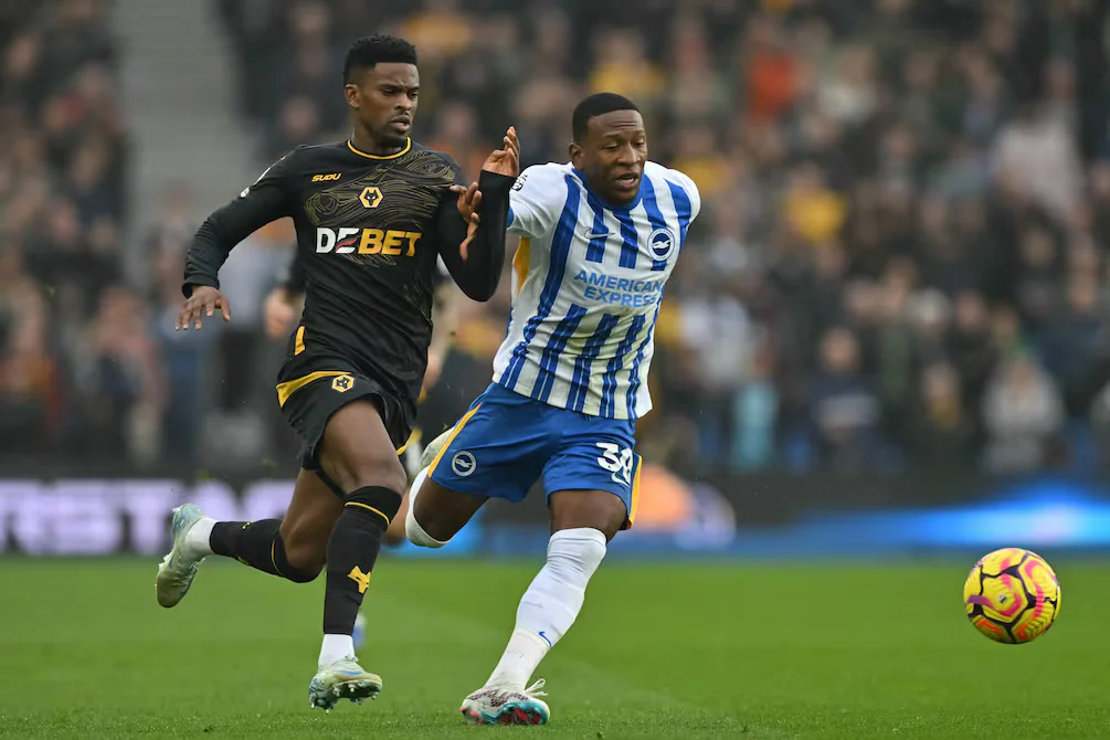 img of El Brighton de Estupiñán rescata un empate ante el Wolverhampton